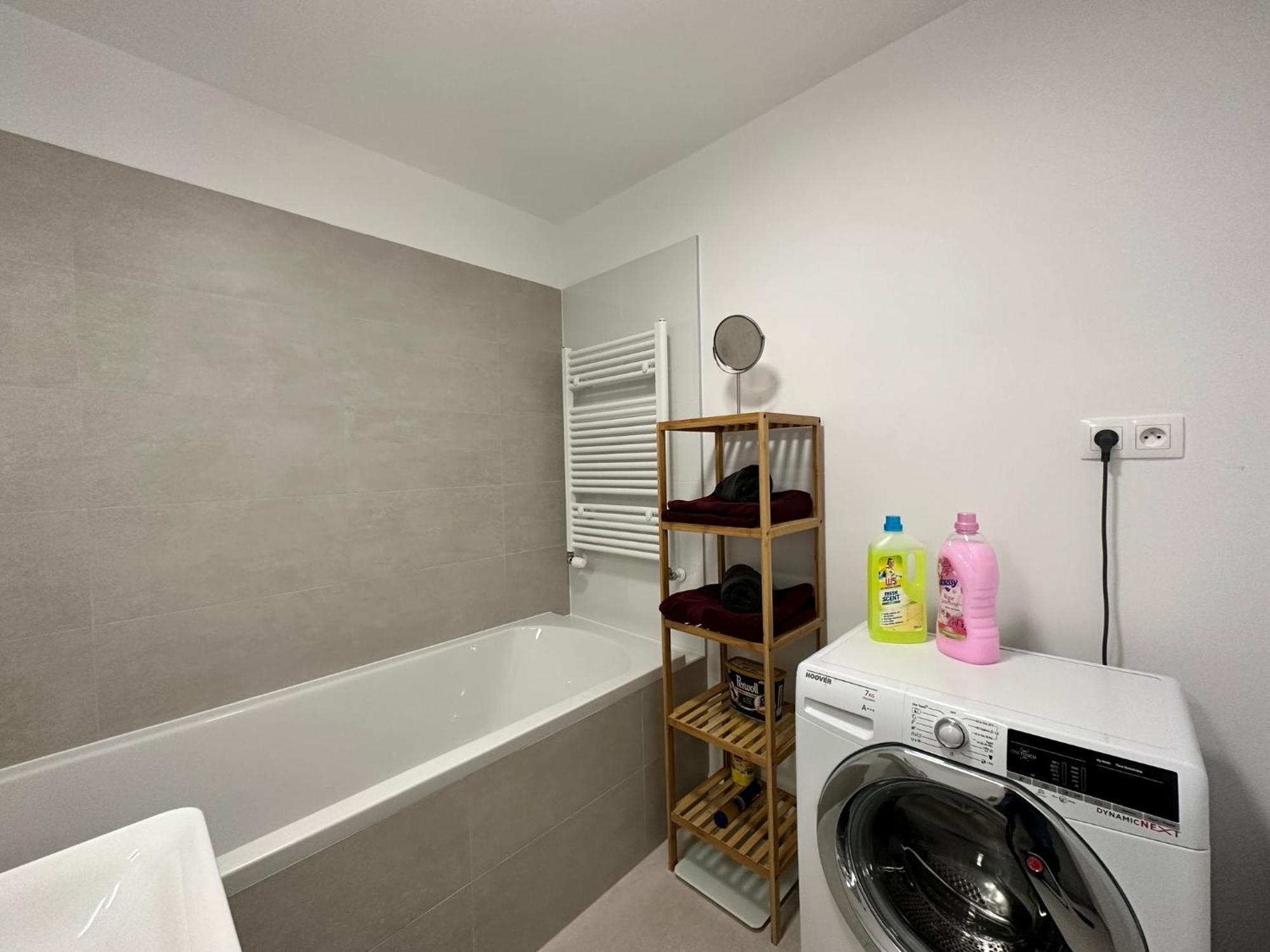 Vyhlad Na Mesto, 24. Poschodie, Free Parking บราติสลาวา ภายนอก รูปภาพ
